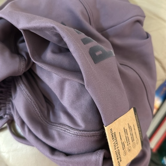 💖 Victoria’s Secret PINK ACTIVE SOFT ULTIMATE High Waist Legging with Pocket - Picture 6 of 8
